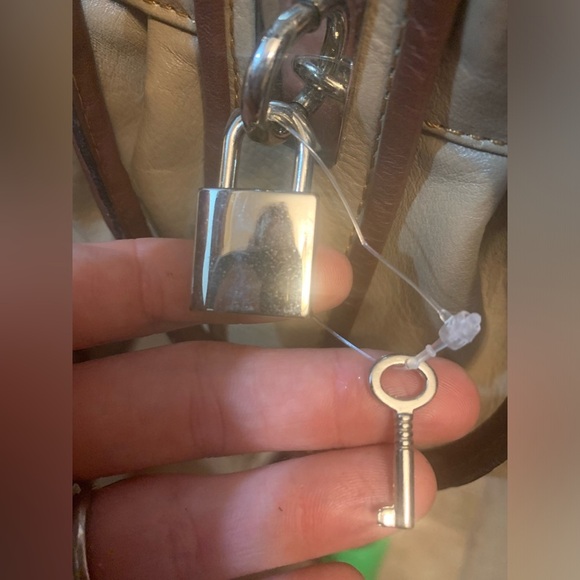 NWT Florence Leather Company Italian leather bag. - Picture 15 of 15